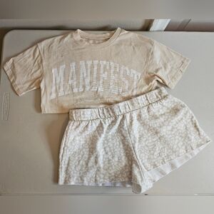 Target Colsie Pajama Set includes Manifest Top and Cheetah Print Bottoms Size XS